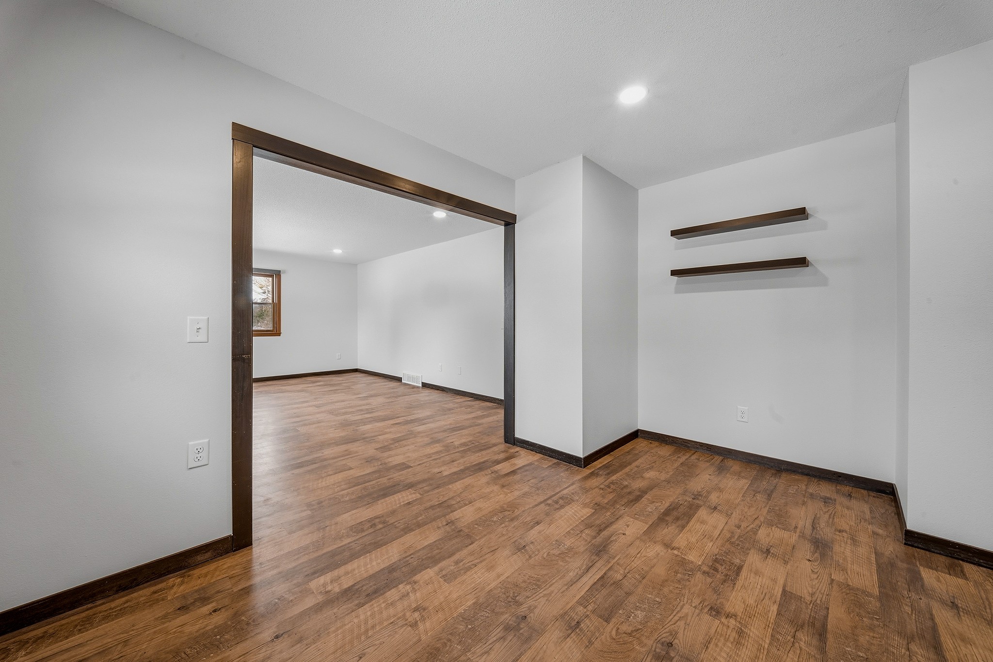 3019-Deerfield-Eau-Claire-WI-54703-1