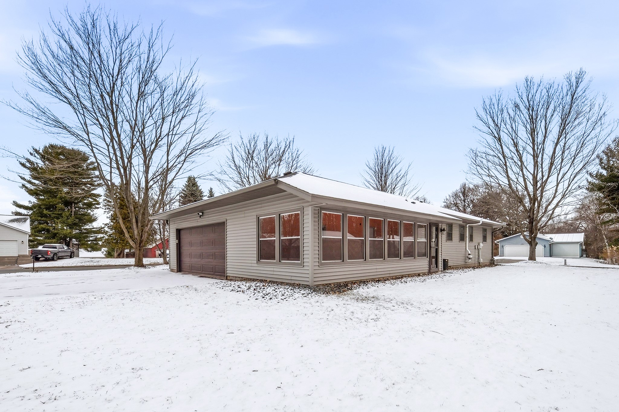 3019 Deerfield Drive Eau Claire WI 54703