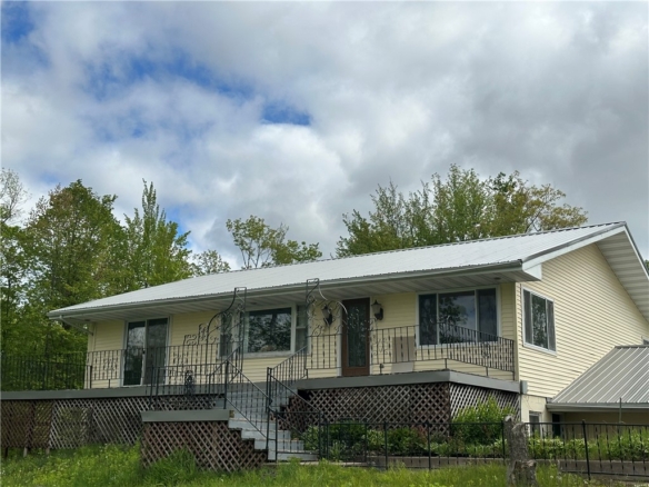 Residentialhouse for sale picture with an address of  30345 136th Street in New Auburn and a list price of 439900