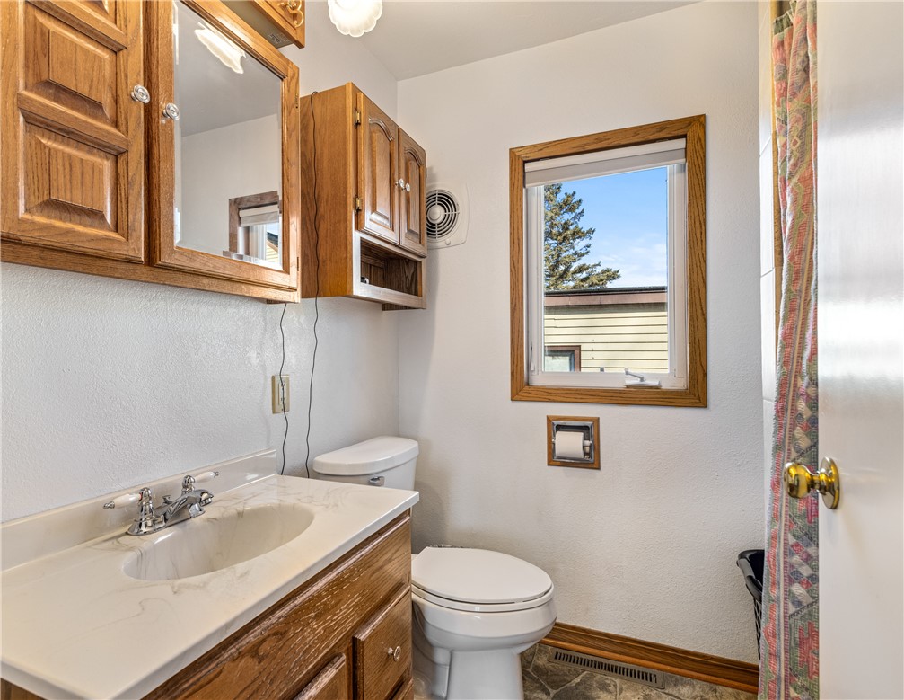 308-Cobban-Chippewa-Falls-WI-54729-5