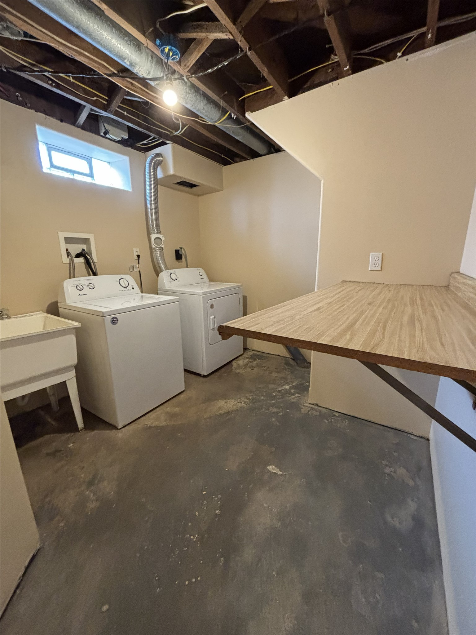 312-3rd-Cameron-WI-54822-5