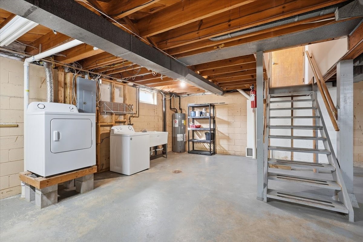 321-Tyler-Eau-Claire-WI-54701-6