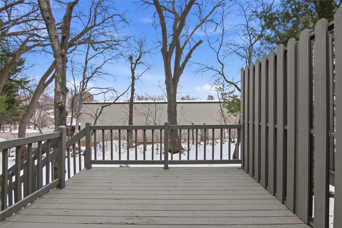 3403-Lever-Eau-Claire-WI-54701-6