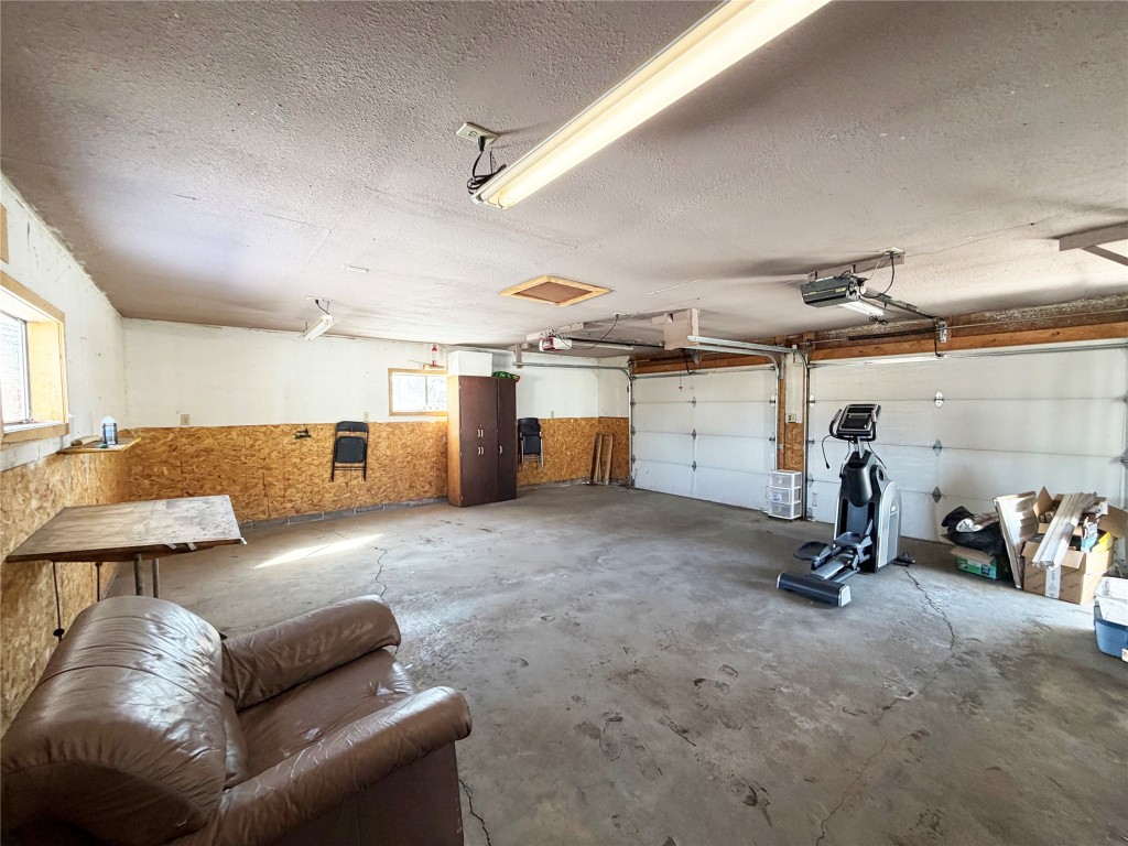 35-Phipps-Rice-Lake-WI-54868-6