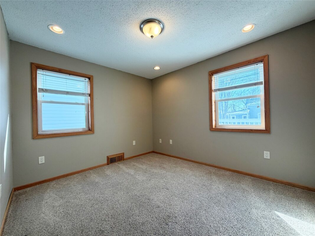 35 Phipps Avenue Rice Lake WI 54868 — photo 11