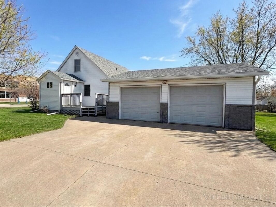 35 Phipps Avenue Rice Lake WI 54868 — photo 2