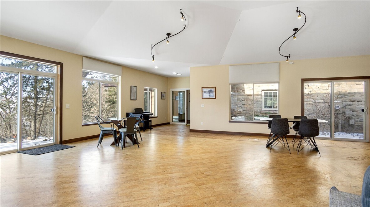 3701 E Clairemont Avenue Eau Claire WI 54701 — photo 17