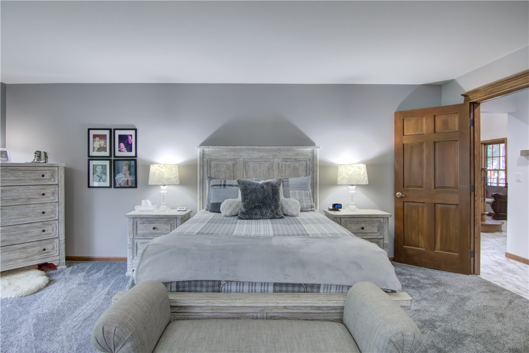 3920-Woodcrest-Eau-Claire-WI-54701-2