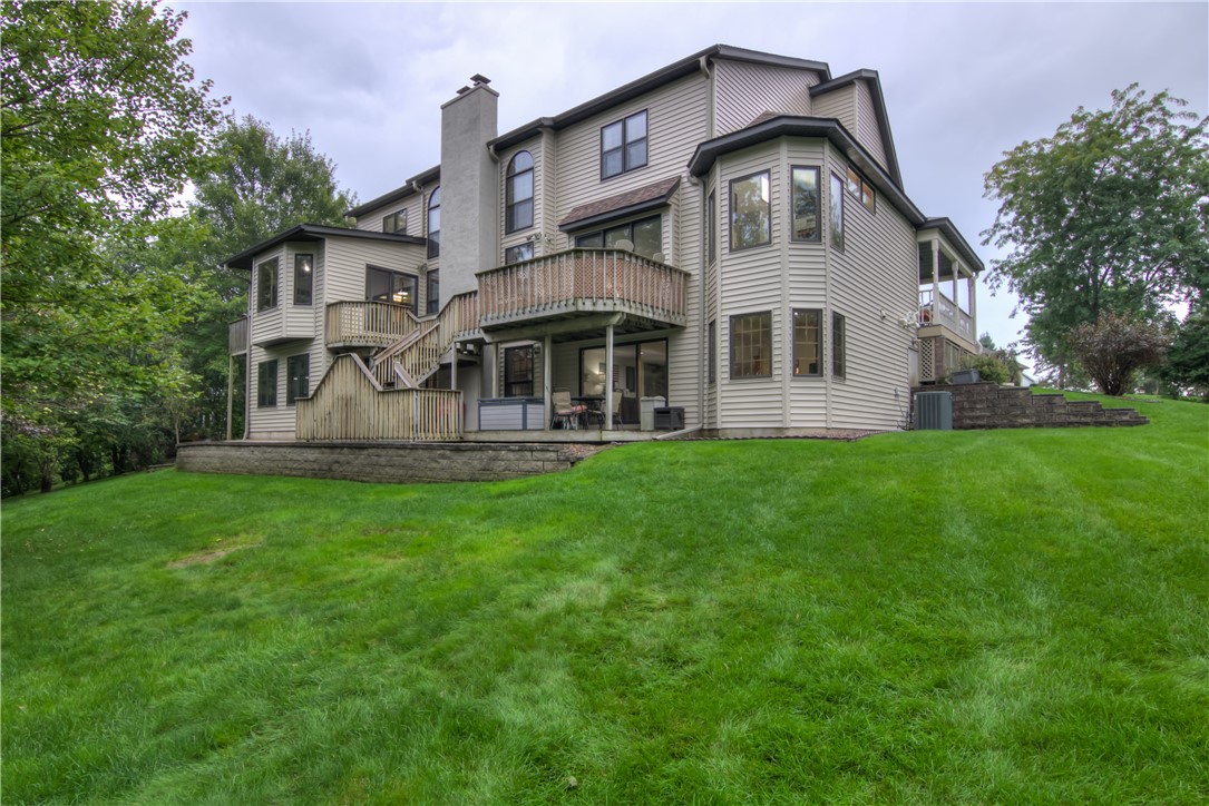 3920-Woodcrest-Eau-Claire-WI-54701-7