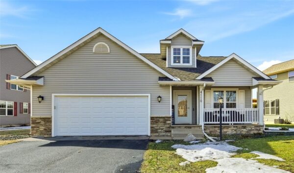 4110 Mill Run Road Eau Claire WI 54703 — photo 1