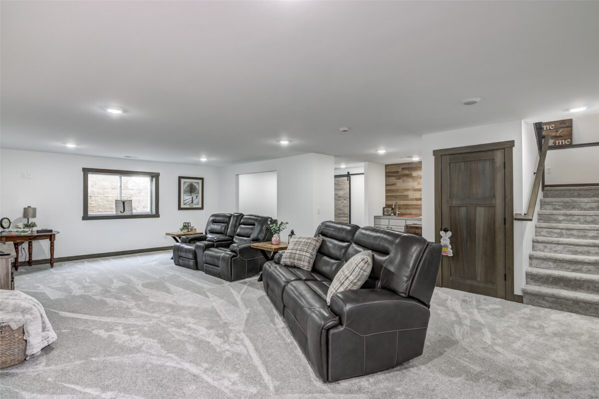 4604 Village Terrace Court  Eau Claire WI 54702 — photo 12