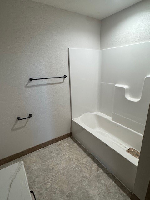 4901-Woodland-Park-Eau-Claire-WI-54701-7