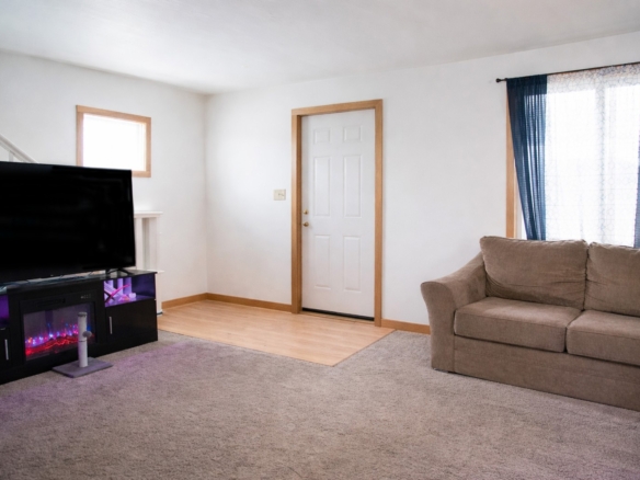 Residentialhouse for sale picture with an address of  509 Union Street in Eau Claire and a list price of 224900