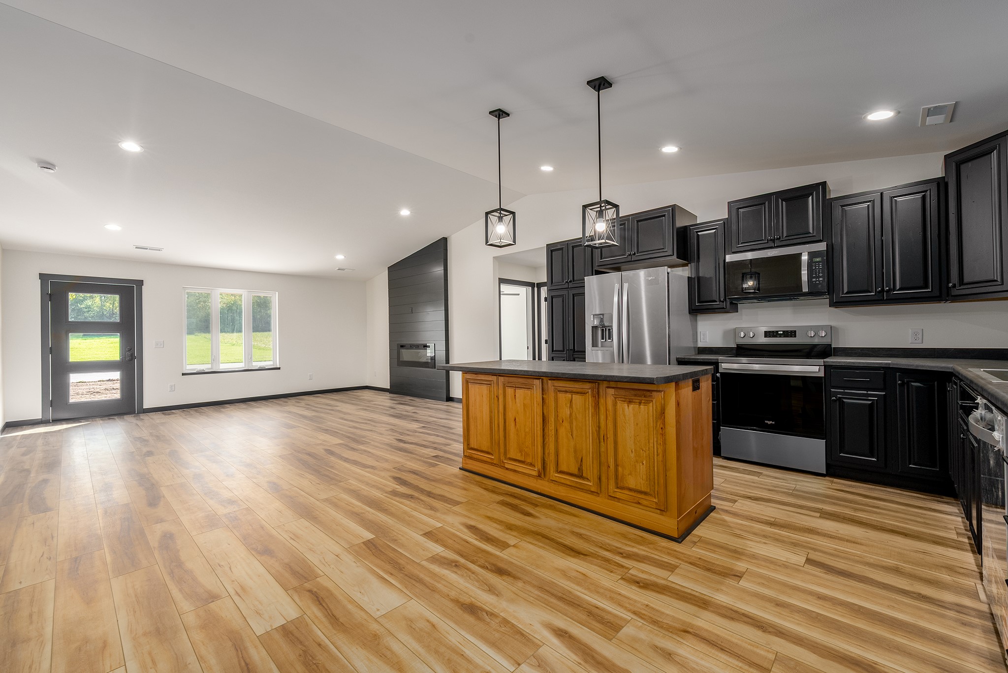 512-Wilson-St-Thorp-WI-54771-2