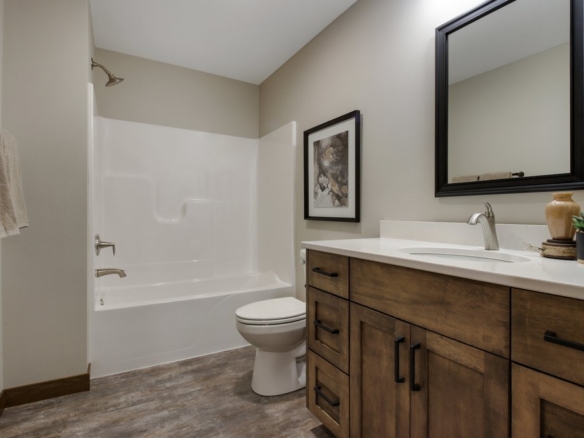 Residentialhouse for sale picture with an address of  5309 Evergreen Boulevard in Eau Claire and a list price of 505230