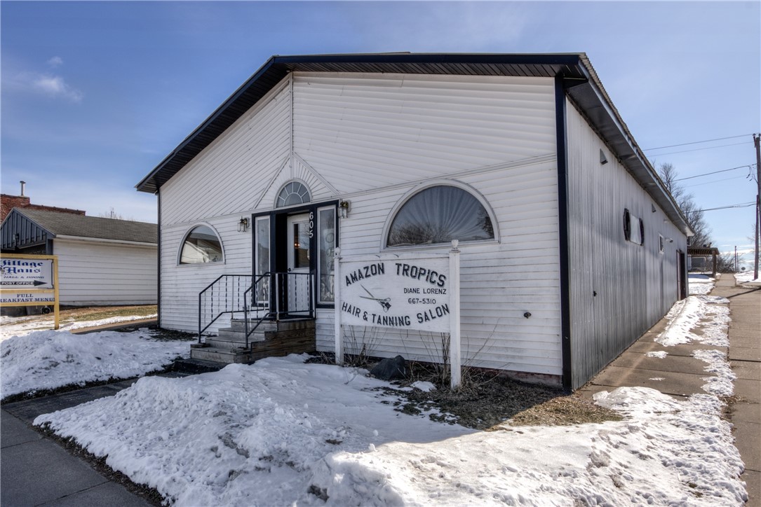 605 E Murray Street Boyd WI 54726 — photo 3