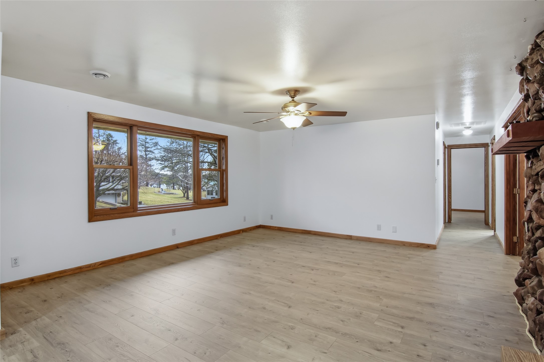 625-10th-Bloomer-WI-54724-4