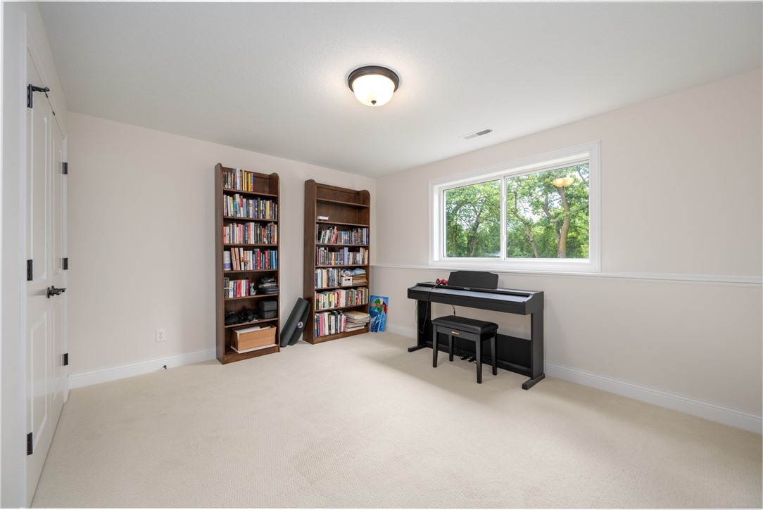 637-Maple-New-Richmond-WI-54017-1