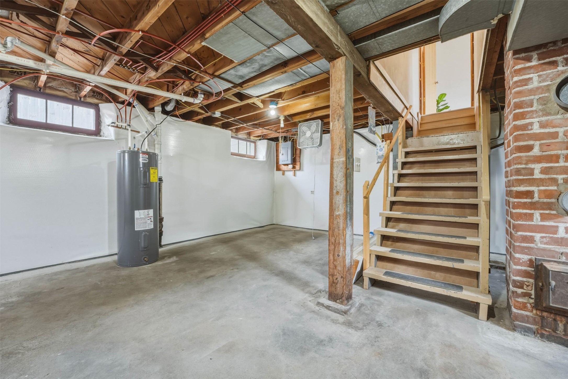 712-Elm-Chippewa-Falls-WI-54729-4