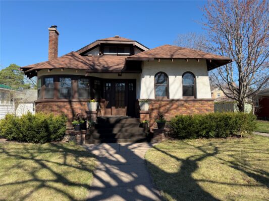 716 Willow Street Chippewa Falls WI 54729 — photo 1