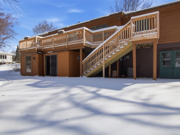 Residentialhouse for sale picture with an address of  721 Myra Street in Spooner and a list price of 274500