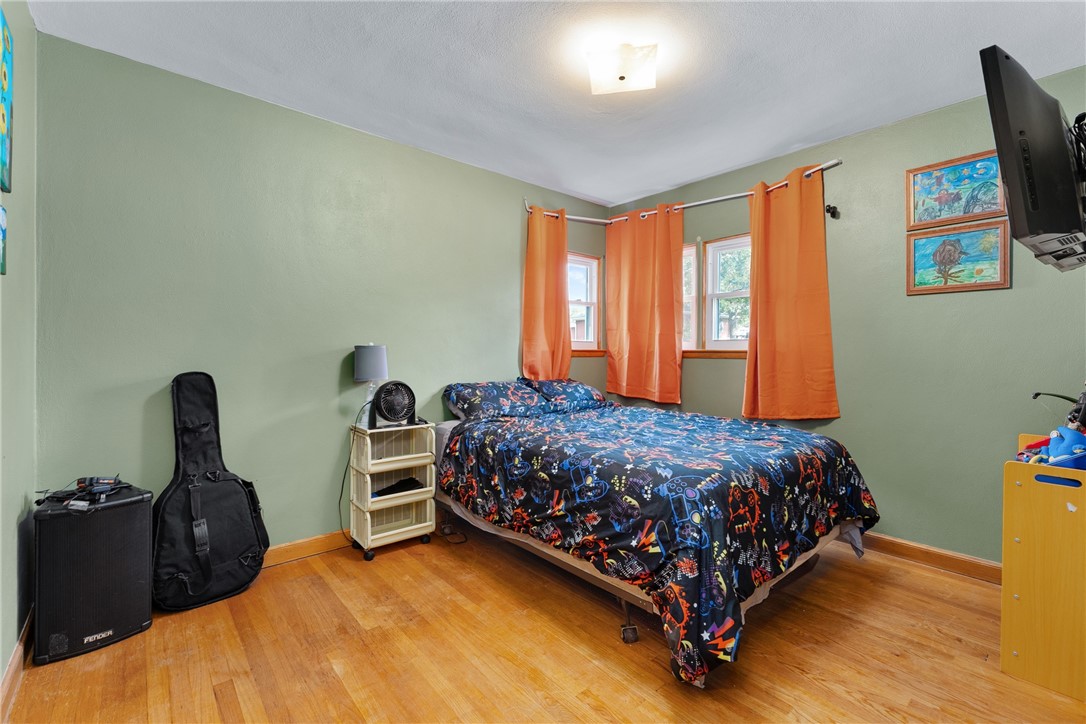 731-Robert-Durand-WI-54736-4