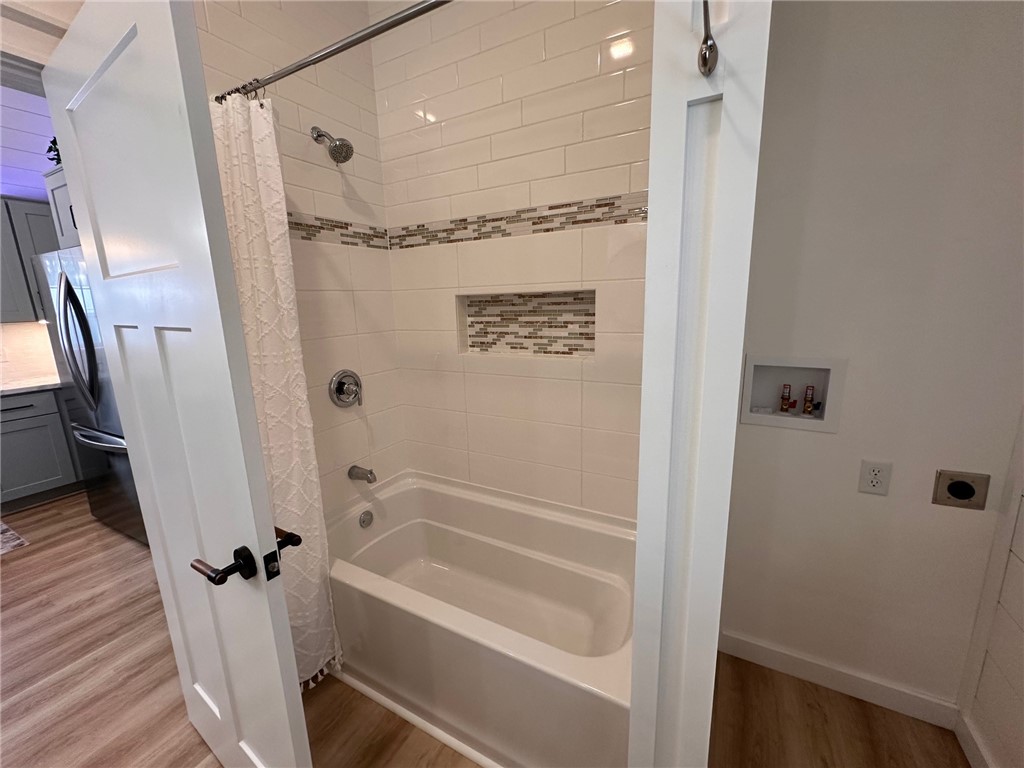 7685-Lange-Hayward-WI-54843-4