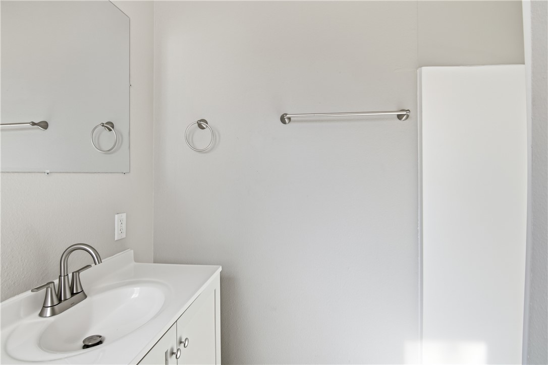 817-Grand-Eau-Claire-WI-54701-4