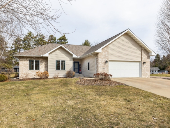 Residentialhouse for sale picture with an address of  823 Star Drive in Black River Falls and a list price of 469000