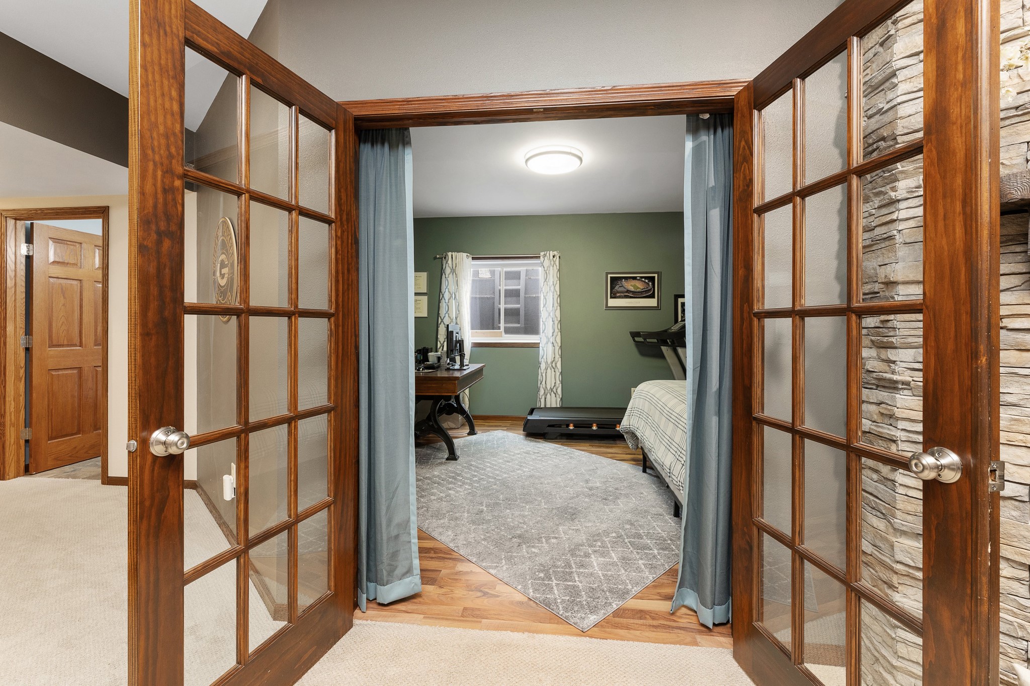 823-Star-Black-River-Falls-WI-54615-9