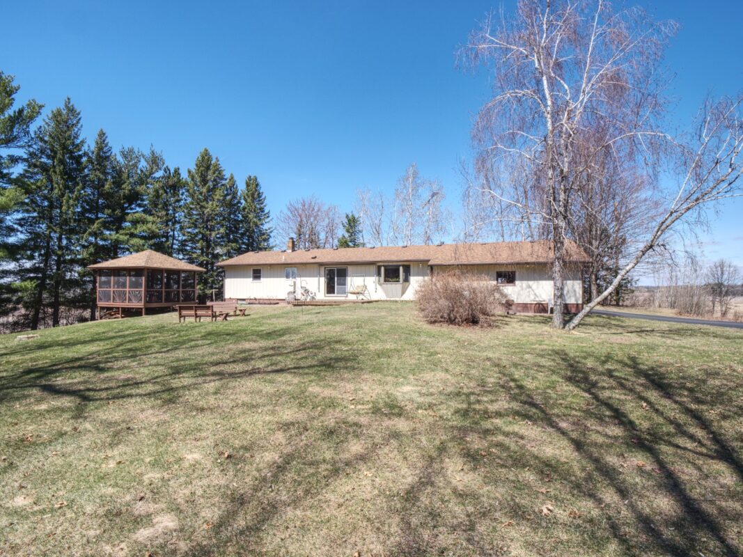 8439 W Folsom Street, Eau Claire, WI — photo 4