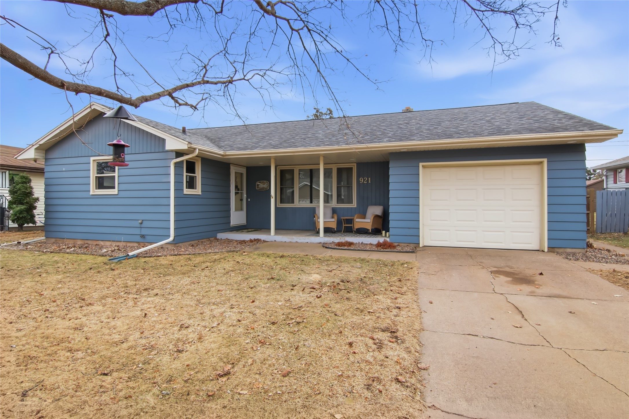 921 Spruce Street Chippewa Falls WI 54729