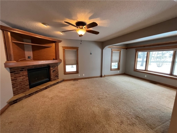 Residentialhouse for sale picture with an address of  E4504 County Road V  in Ridgeland and a list price of 350000