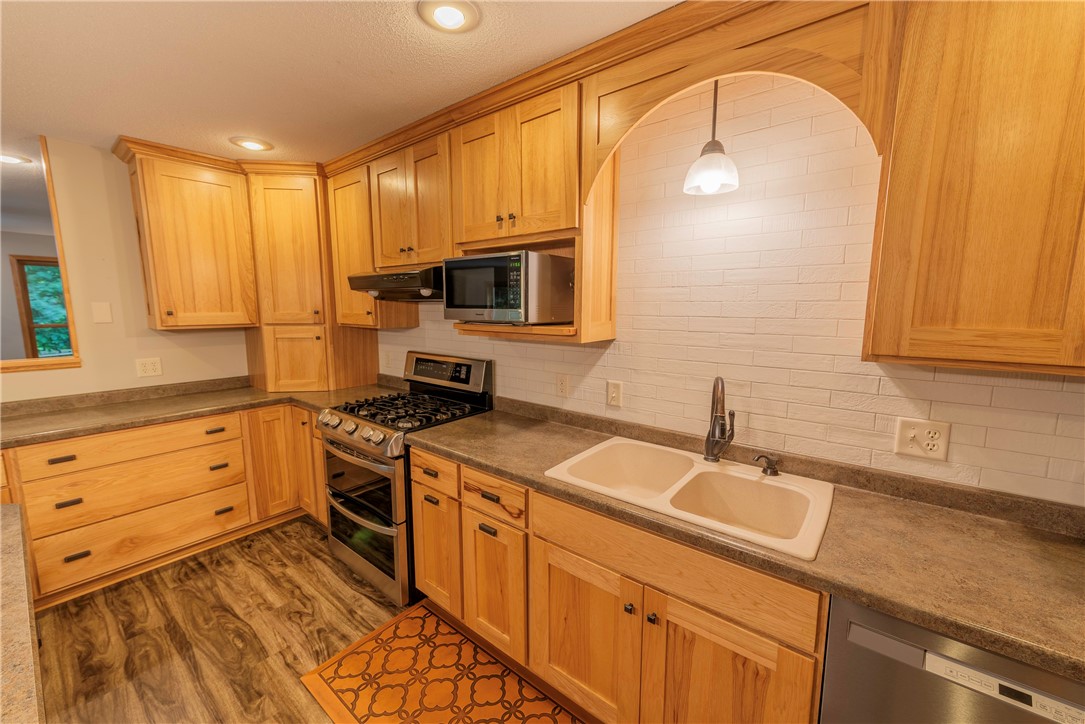 E4916-760th-Menomonie-WI-54751-3