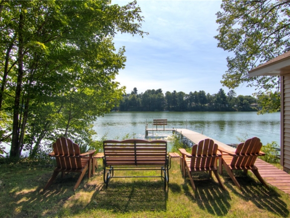 Residentialhouse for sale picture with an address of  E5342 732nd Avenue in Menomonie and a list price of 799000