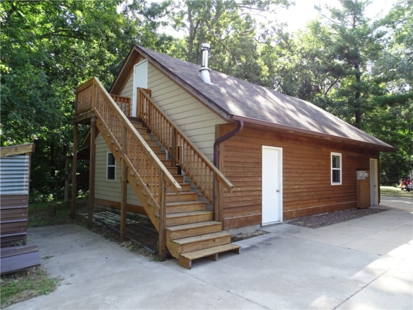 Residentialhouse for sale picture with an address of  E8403 State Road 85  in Mondovi and a list price of 1100000