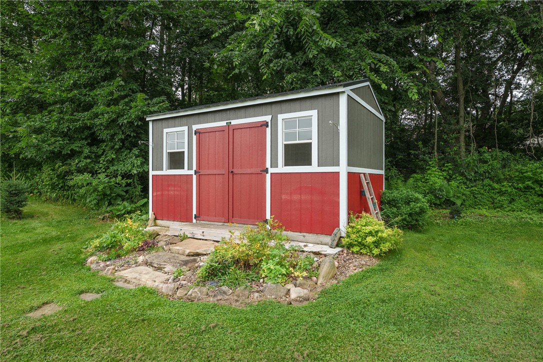 E9502-690th-Elk-Mound-WI-54739-2