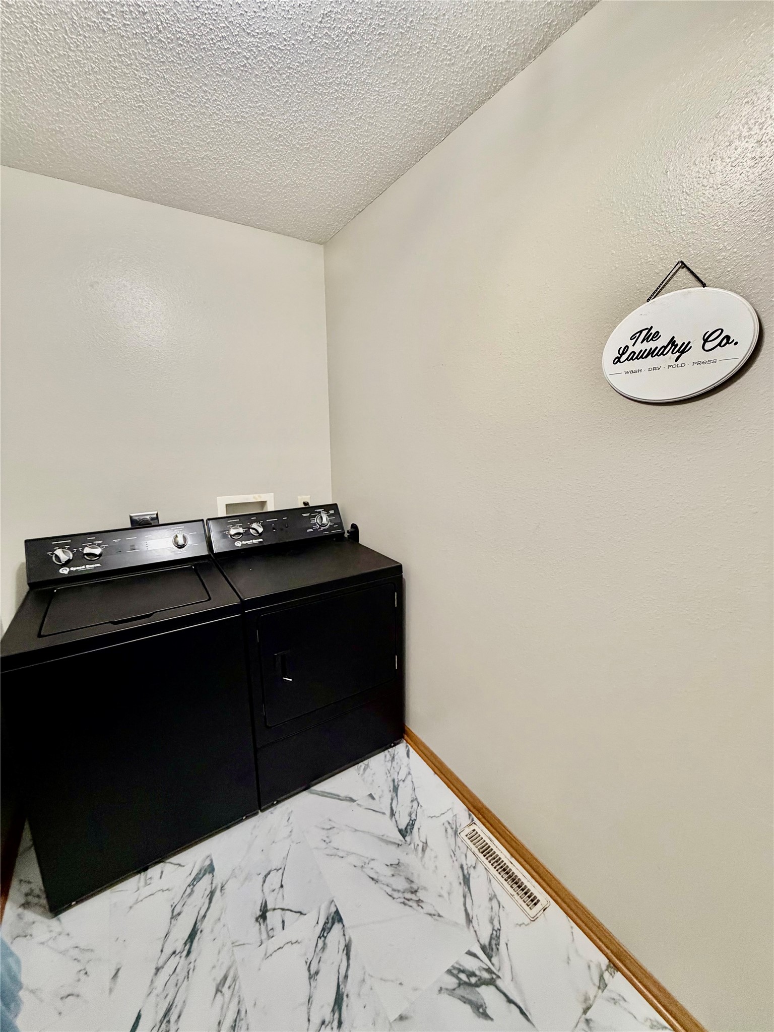 N12003-Fernwall-Stanley-WI-54878-5