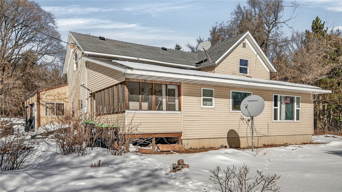 N3463 Stuve Road Humbird WI 54746