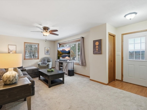 Residentialhouse for sale picture with an address of  N768 County Road N  in Augusta and a list price of 295000