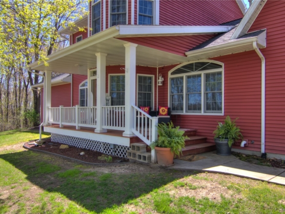 Residentialhouse for sale picture with an address of  W10753 Hannon Road in Black River Falls and a list price of 960000