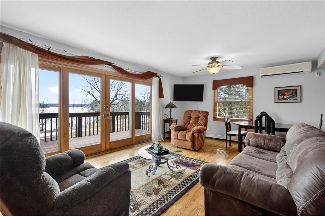 W3636-Laundromat-Sarona-WI-54870-2