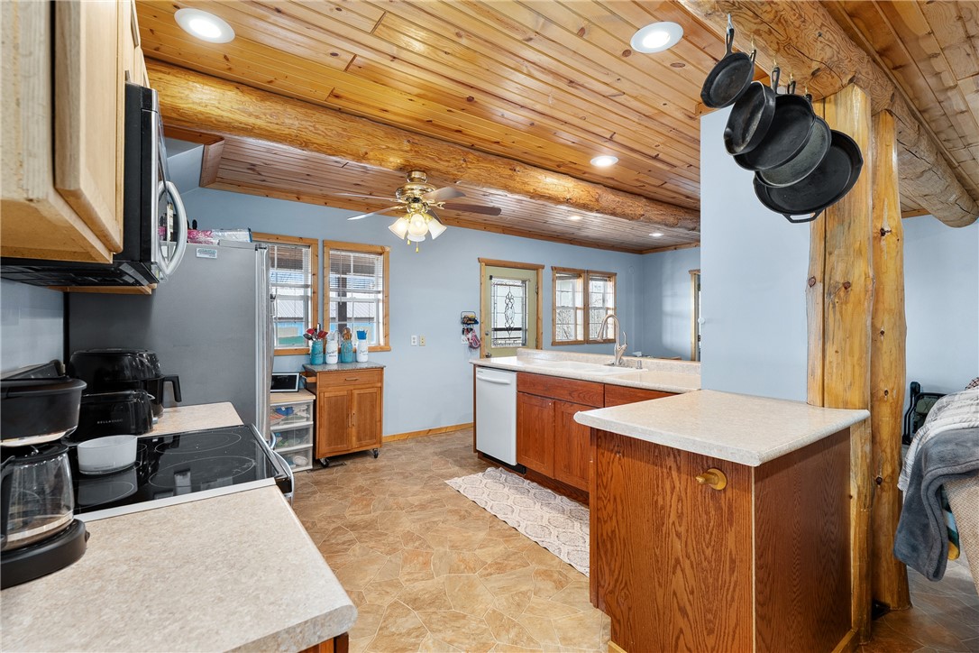 W7705-Cloverdale-Greenwood-WI-54437-3