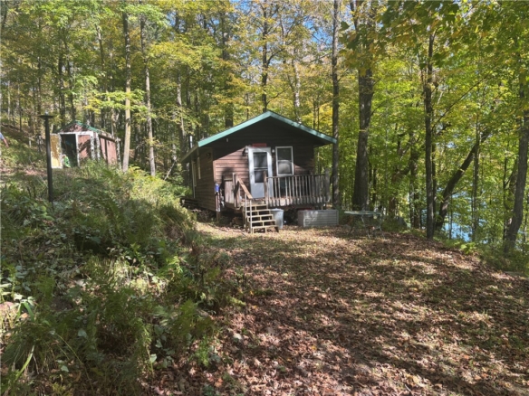 Residentialhouse for sale picture with an address of  W783 County Highway D  in Birchwood and a list price of 415000