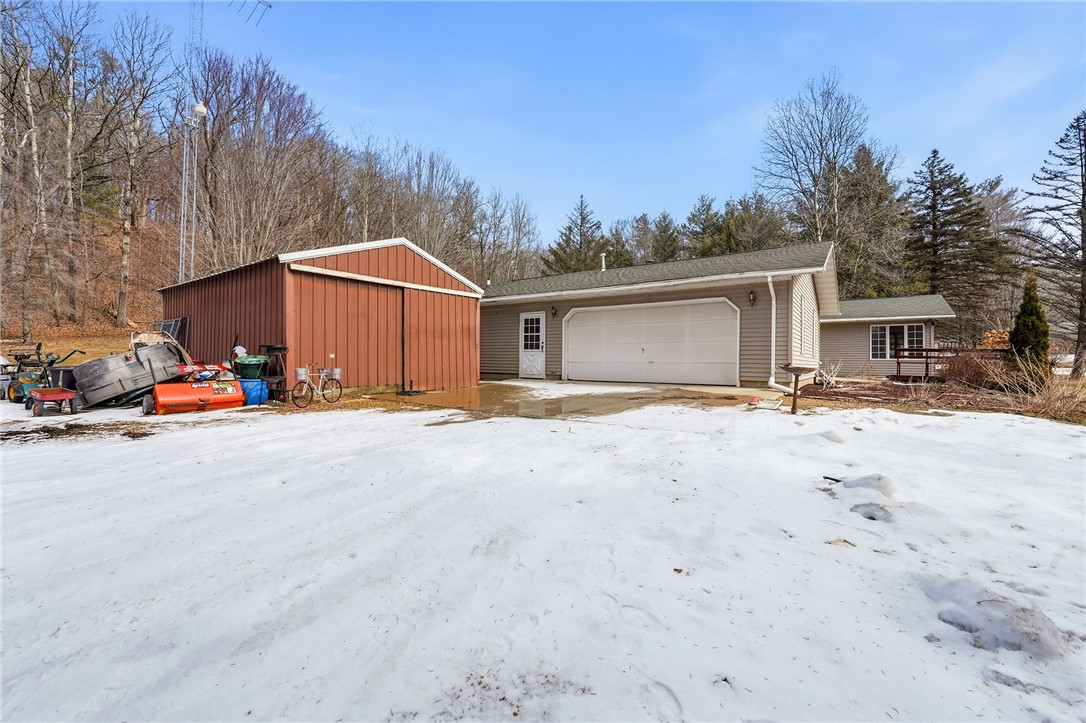 N9446 County Road Q, Downing, WI — photo 40