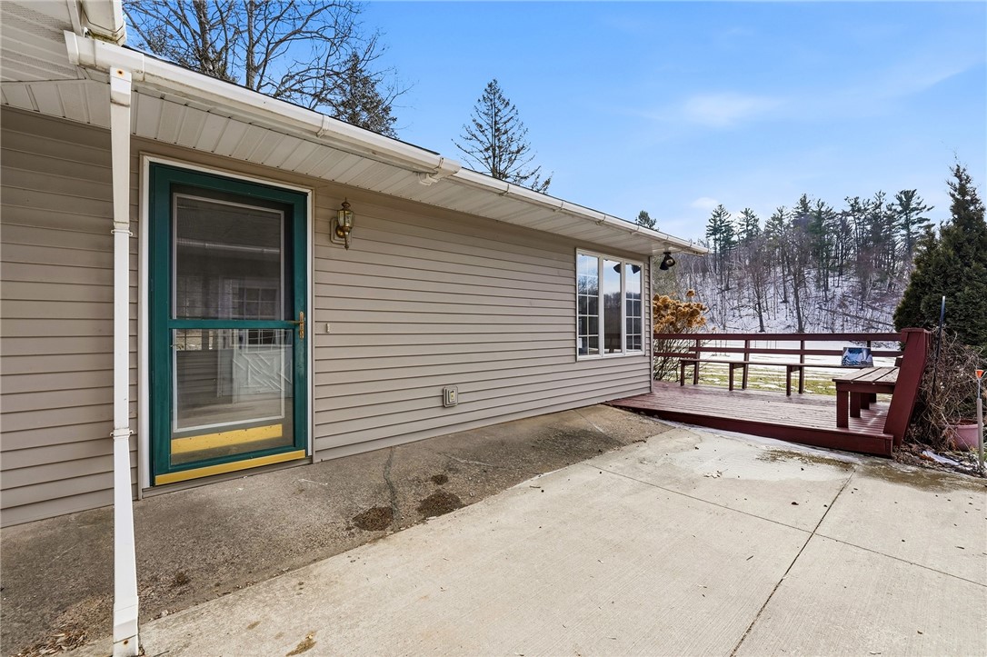 N9446 County Road Q, Downing, WI — photo 46