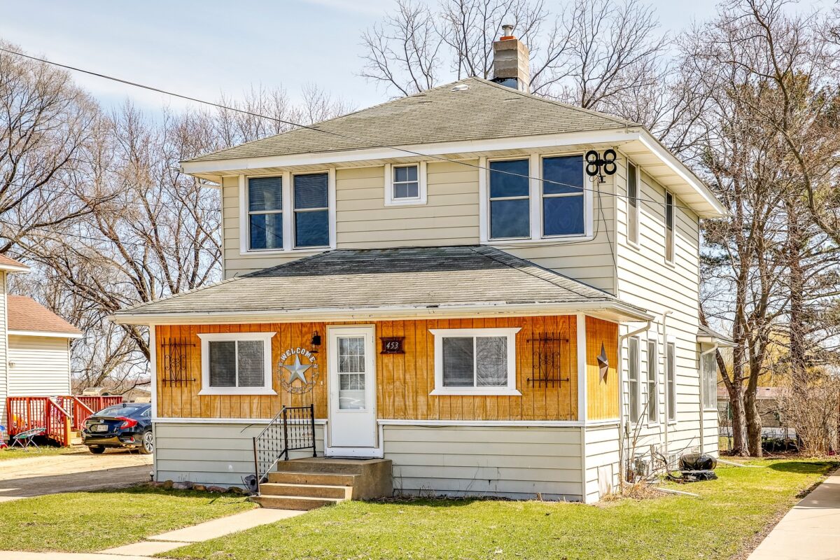 453 N Glendale Avenue, Tomah, WI