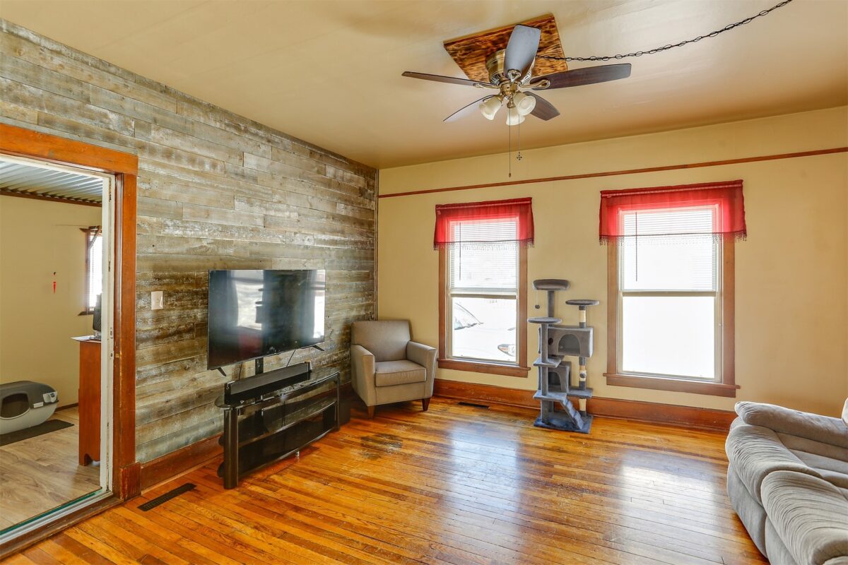 453 N Glendale Avenue, Tomah, WI