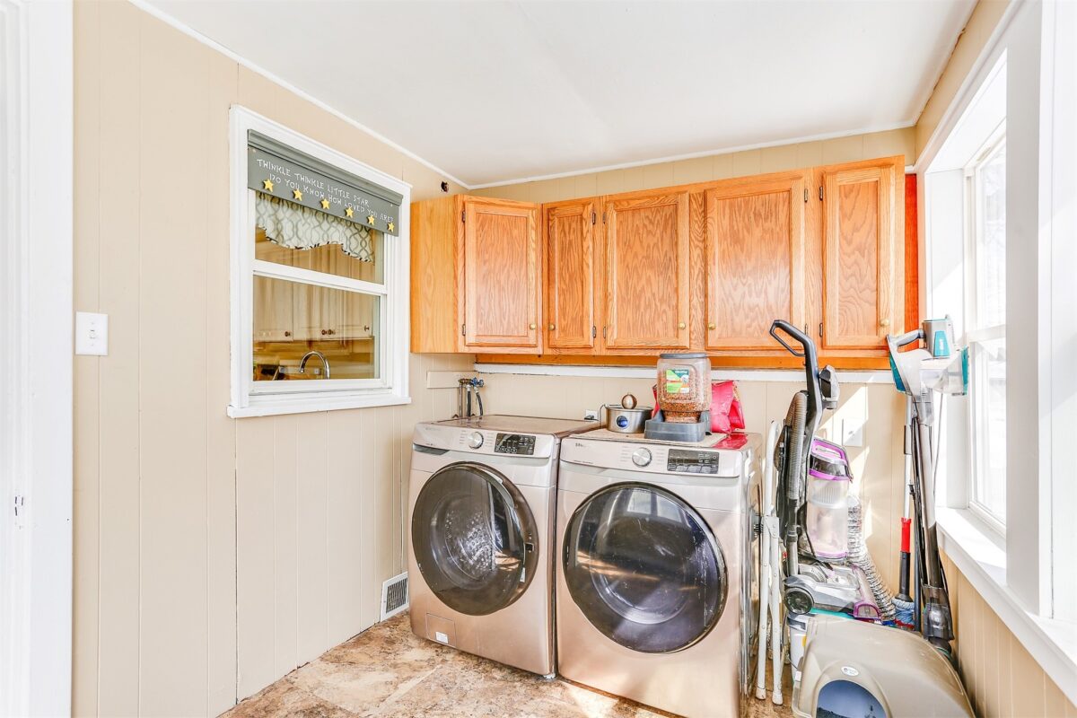 453 N Glendale Avenue, Tomah, WI