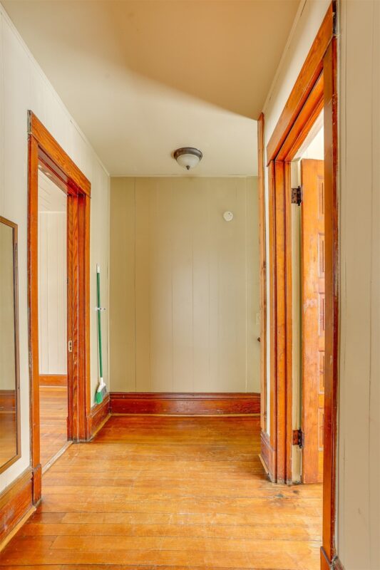 453 N Glendale Avenue, Tomah, WI